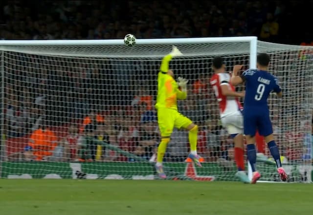 Vai fazer falta? PSG perde dois gols em um intervalo de dois minutos contra Arsenal
