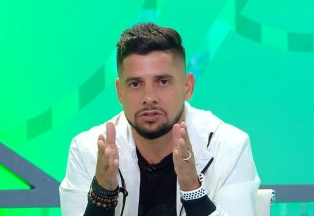 Cicinho: "O Corinthians vai passar a maior vergonha em uma final na história"