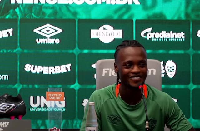 Moreno fala sobre comparação com Arias no Fluminense: "Seguir o mesmo caminho"