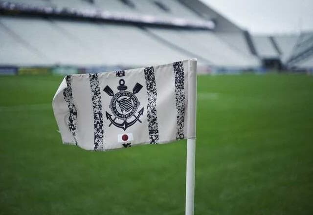 Torcedores criticam ação do Corinthians para vítimas do litoral de São Paulo