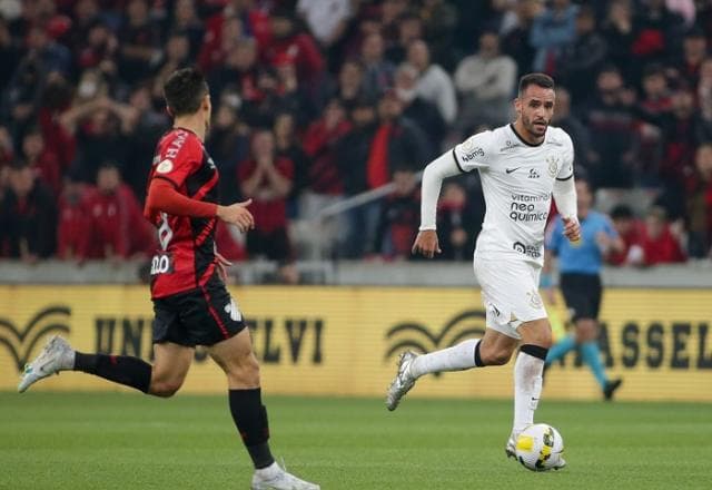 Corinthians x Athletico-PR: onde assistir, escalações e desfalques