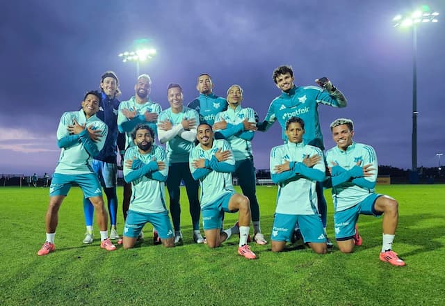 Cruzeiro e São Paulo se enfrentam em primeira partida com os novos reforços