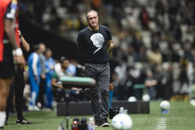 Cuca explica virada do Atlético: "Demoramos a entender o jogo"