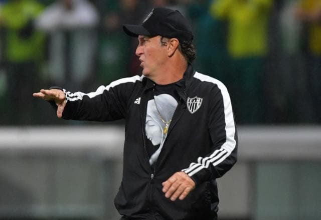 Cuca, após eliminação do Atlético-MG: "Não tivemos competência para vencer"