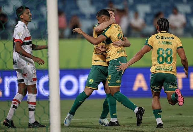 Cuiabá surpreende e derrota o São Paulo pelo Brasileirão