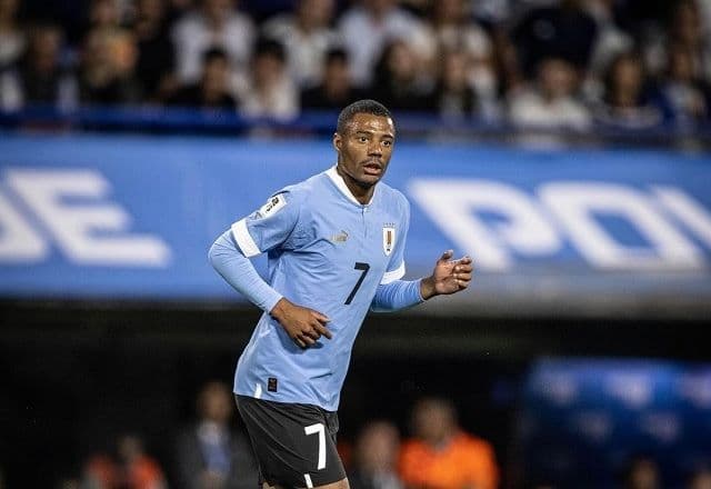 De La Cruz tem vídeo vazado em que usa camisa do Flamengo; veja