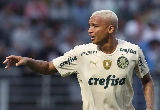 Deyverson indica saída do Palmeiras: "Coração fica cada vez mais apertado"