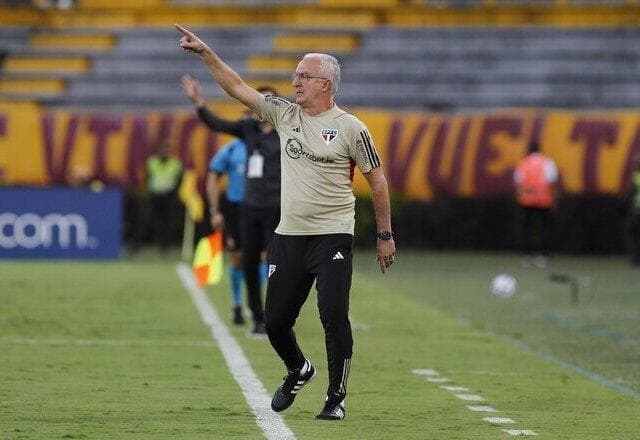 São Paulo de Dorival pode completar décimo jogo invicto em duelo pela Sul-Americana