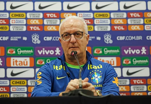 Dorival Júnior define escalação da seleção brasileira para enfrentar o Equador