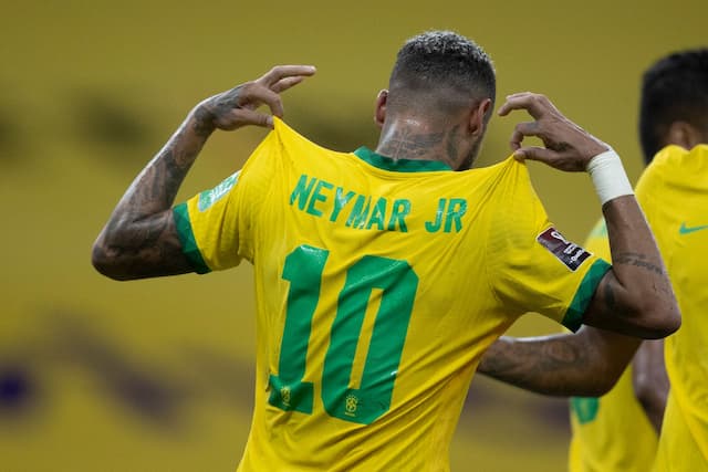 Neymar retorna à Seleção Brasileira após mais de um ano ausente por lesões
