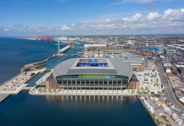 Site adulto faz proposta para assumir naming rights de estádio de clube inglês