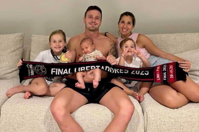 Filho de Saúl, do Flamengo, volta para casa após ficar internado