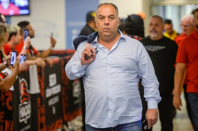 Marcos Braz admite erro ao demitir Rogério Ceni no Flamengo