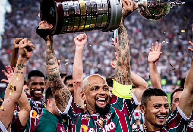 Felipe Melo anuncia aposentadoria do futebol aos 41 anos