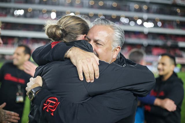 Jornal destaca papel de Filipe Luís na classificação do Flamengo: "Mostrou personalidade"