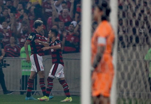 Flamengo vence o Corinthians nos pênaltis e é campeão da Copa do Brasil