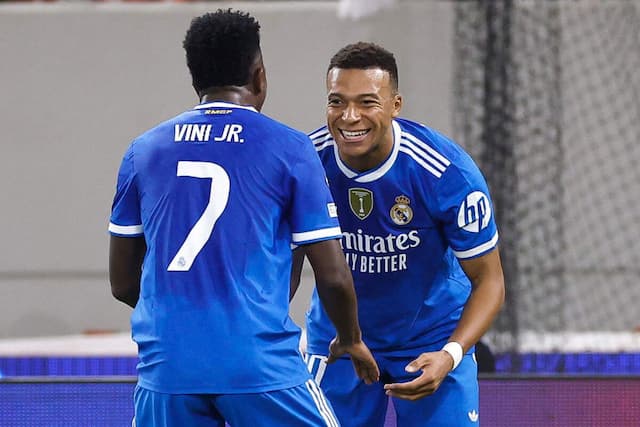 Mbappé enaltece Vini Jr na Champions: "Horrível um lateral ter que enfrentá-lo"