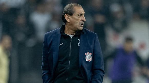 Corinthians demite o técnico Ramón Díaz