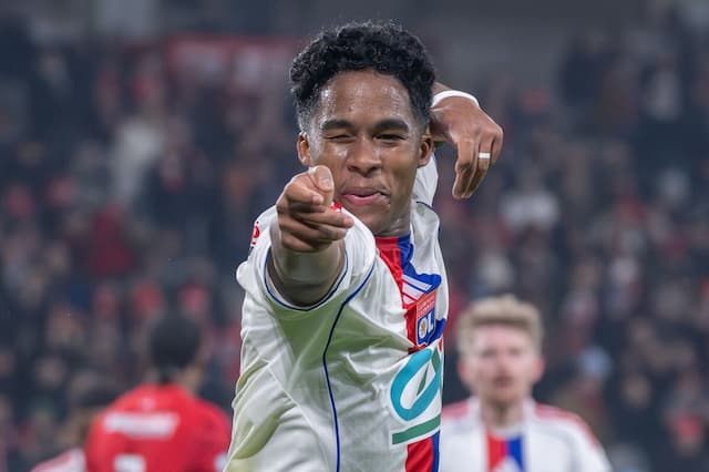 Endrick entreia com gol pelo Lyon na Copa da França
