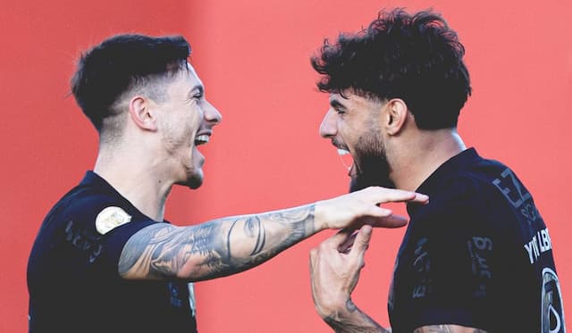 Corinthians vence o Vitória de virada e se afasta da zona de rebaixamento