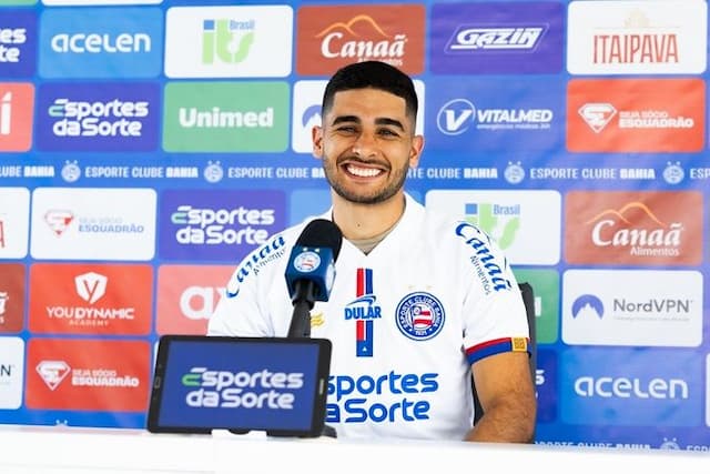 Bahia reforça elenco com Rodrigo Nestor e Michel Araújo