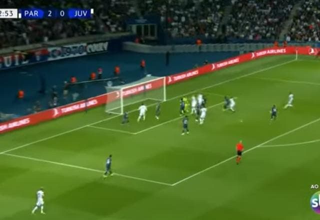 Após cruzamento, Donnarumma caça borboleta e McKennie diminui para a Juventus