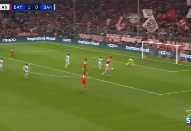Golaço! Bayern põe o Barcelona na roda, e Sané amplia o placar