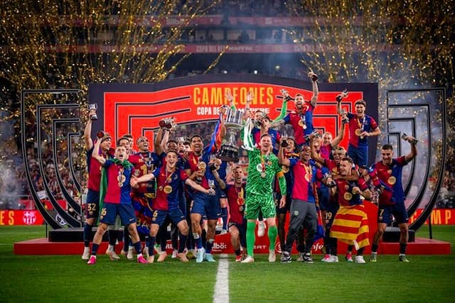 Barcelona vence o Real Madrid na prorrogação e é campeão da Copa do Rei