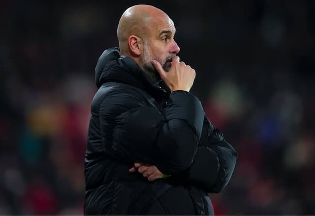 Guardiola tem cargo ameaçado após City sofrer virada no Dérbi de Manchester
