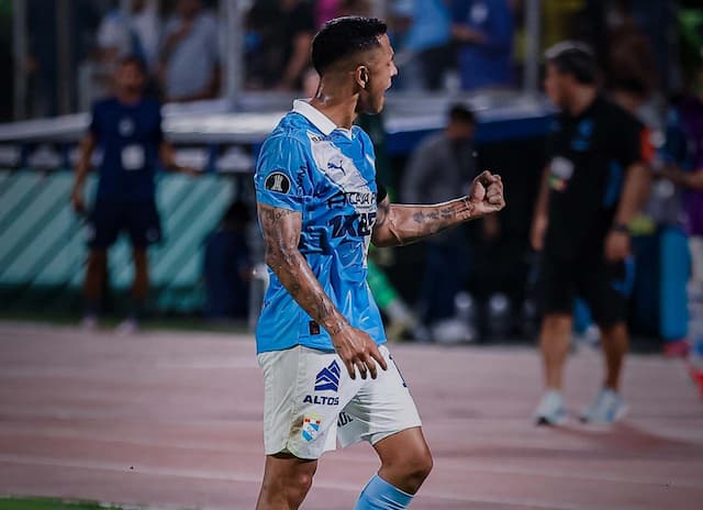 Nos pênaltis, Sporting Cristal vence o 2 de Mayo e avança na Libertadores