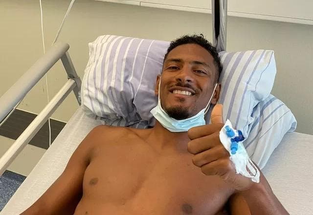 Em recuperação de tumor, Haller não projeta retorno: "O importante é me sentir bem"