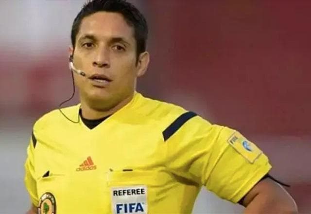 Conmebol define arbitragem da final da Sul-Americana entre Fortaleza e LDU