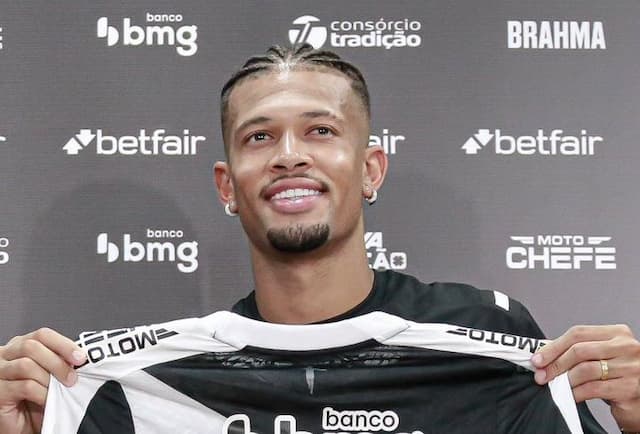 Vasco avança na venda de João Victor ao CSKA Moscou, da Rússia