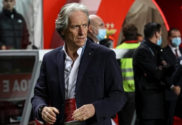 Ex-Fla e Benfica, Jorge Jesus anuncia volta às atividades: "Novos desafios"