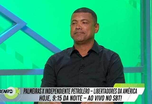 "Se o Botafogo não melhorar, é um sério candidato a cair", diz Júnior Baiano