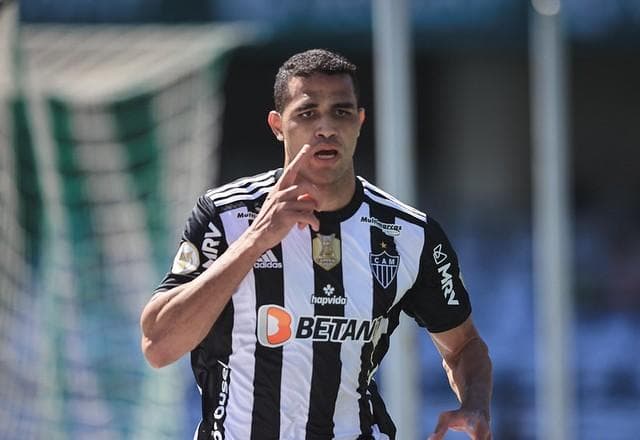 Brasileirão: Atlético-MG vence Coritiba com gol de Alan Kardec no último minuto
