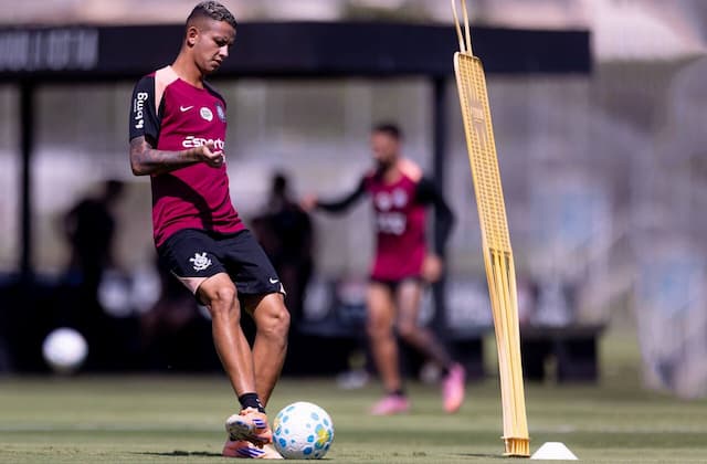 Atacante do Corinthians tem grave lesão no joelho e vai passar por cirurgia