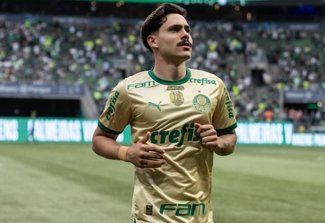 Maurício sofre lesão no joelho e pode desfalcar o Palmeiras até o fim da temporada