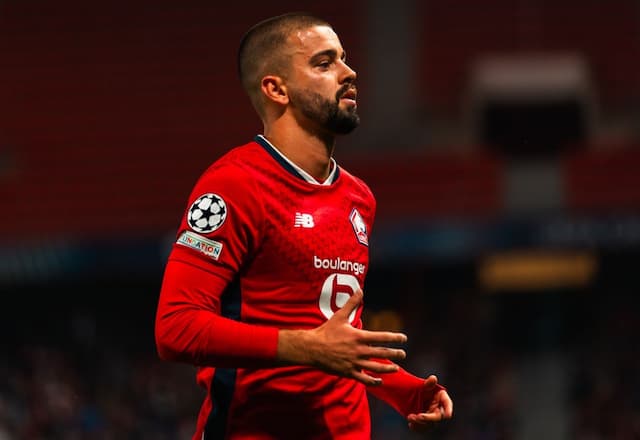Lille vence Slavia Praha e larga na frente pelos playoffs da Champions League