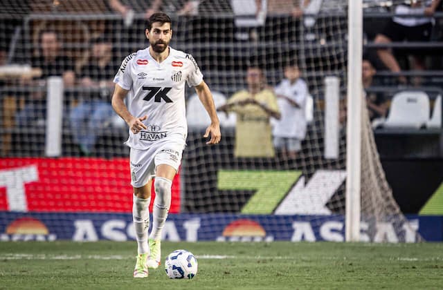 Santos tem desfalque na defesa para o clássico contra o Palmeiras