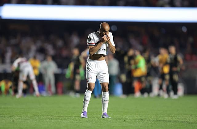 Lucas Moura exalta clima do Morumbis após classificação: "Inexplicável"