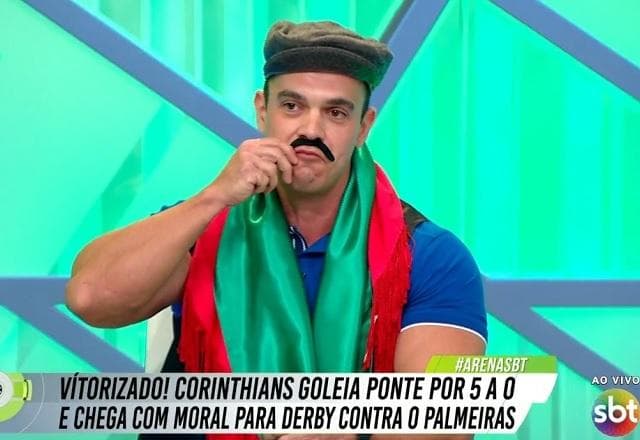 Mano se empolga com Corinthians de Vítor Pereira: "Definição de espetáculo"