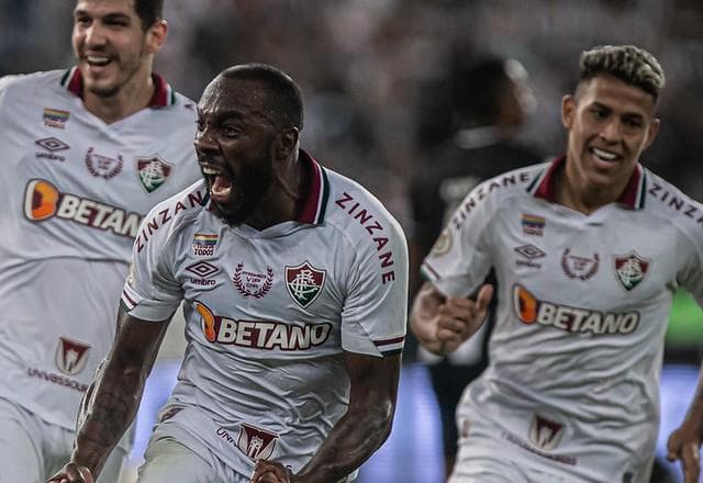 Com gol de Manoel, Fluminense vence clássico diante do Botafogo no Nilton Santos