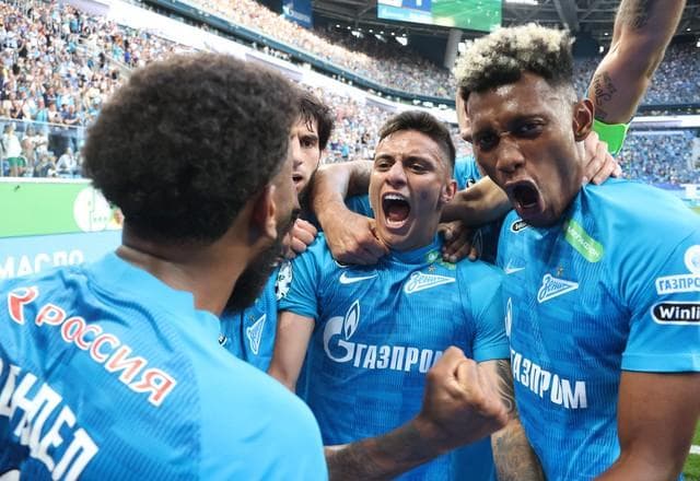 Ex-Corinthians, Mantuan estreia com golaço pelo Zenit no Campeonato Russo