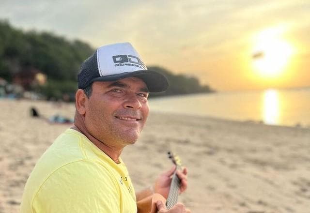 Surfista brasileiro de ondas gigantes morre em Nazaré