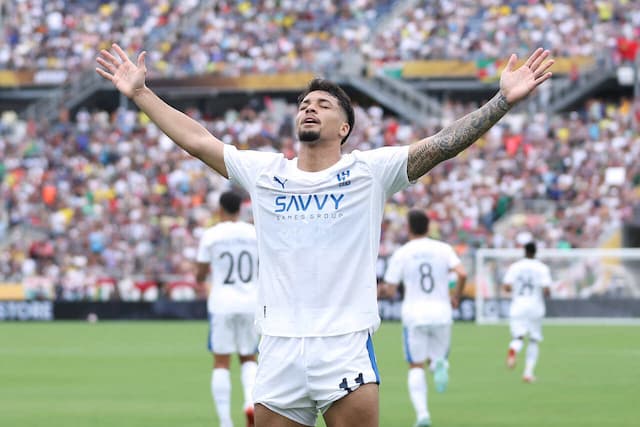 São Paulo vive horas decisivas à espera de um 'sim' por Marcos Leonardo