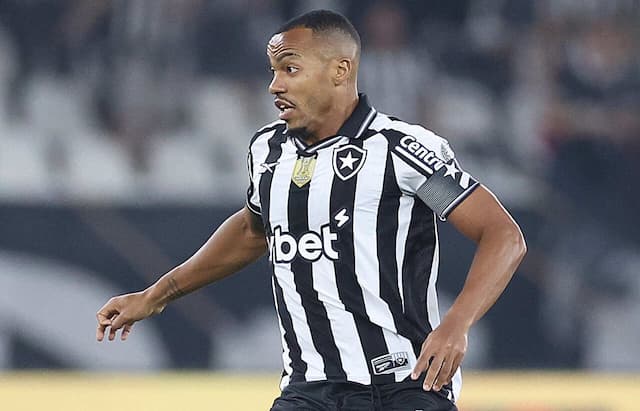 Marlon Freitas pede desculpas à torcida do Botafogo após eliminação