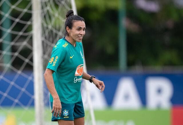 Com Marta de volta, Pia anuncia convocação do Brasil