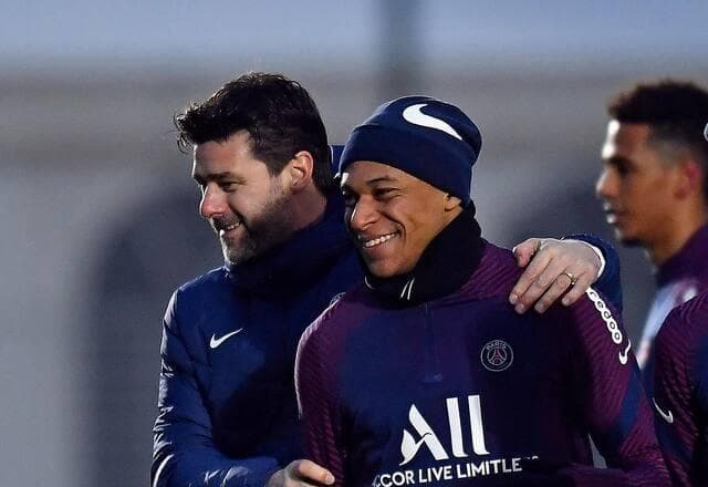 Pochettino deseja permanência de Mbappé no PSG: "Levaria para minha casa"