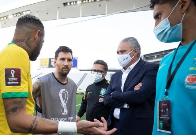 Messi escolhe Brasil e França como favoritos ao título da Copa